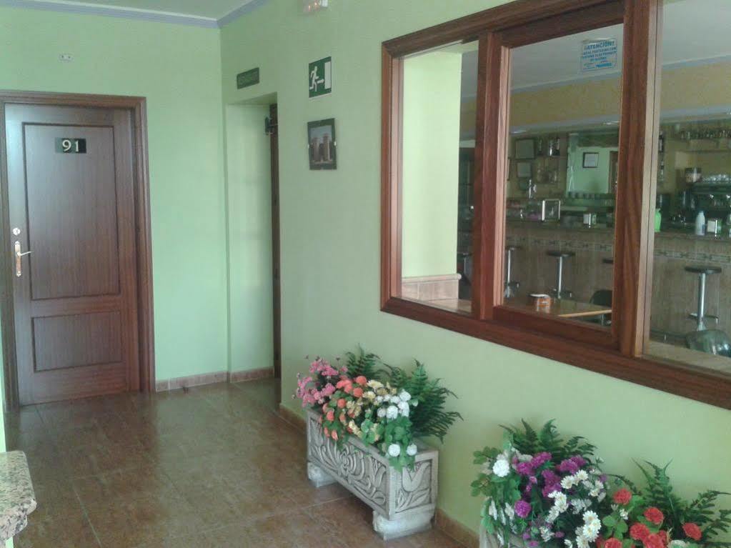 Hostal Restaurante El Paraiso Don Benito Exterior foto